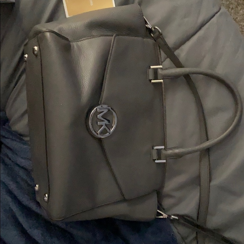 Grey Michael kors bag